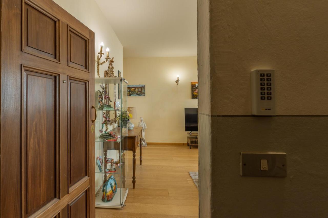 Pinocchio' S House In The Center Of Florenz Exterior foto